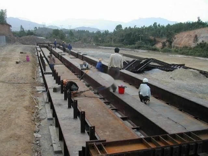 Bệ đúc thi công tại chỗ