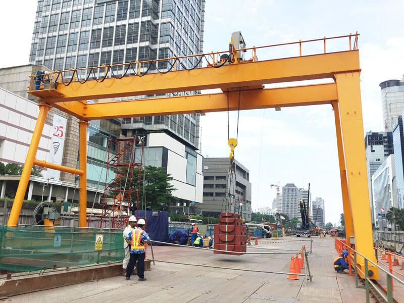 Cổng trục chân đế là gì Cấu tạo, nguyên lý và ứng dụng